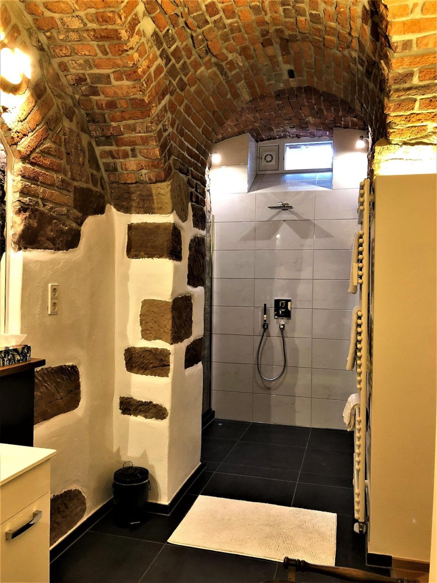 Historical Luxury Homes - Stadtvilla Mit Jacuzzi Und Garten ไฟรบวร์กอิมไบรส์เกา ภายนอก รูปภาพ
