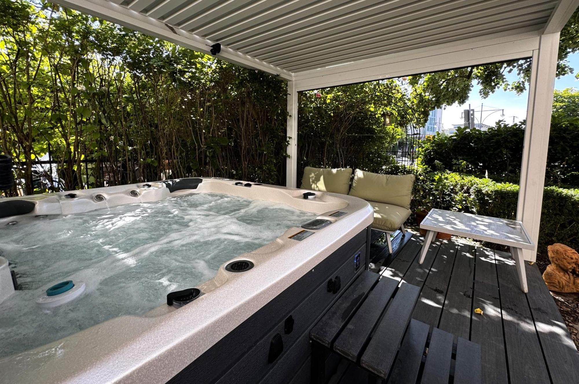 Historical Luxury Homes - Stadtvilla Mit Jacuzzi Und Garten ไฟรบวร์กอิมไบรส์เกา ภายนอก รูปภาพ